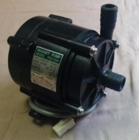 الصين I012090 NORITSU Qss3001 قطع غيار مينيلاب KOKI MAGNET PUMP MODEL PDD 20H DC 24V المزود