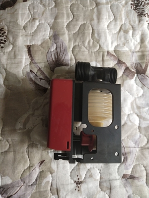 الصين مضخة lwaki Bellow I013127-00 I013127 KBX-3Z لـ Noritsu / Fuji minilab 24V 3W المستخدمة المزود