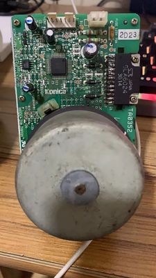 محرك قطع غيار كونيكا R1 / R2 minilab مستعمل 251672101A 20180323 المزود