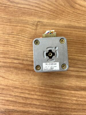 محرك الورق المتقدم OEM W410494 W410494-01 W410494-02 قطعة غيار بديلة متوافقة مع محرك نقل الورق Noritsu QSS3201 Digital Photo Minilab المزود