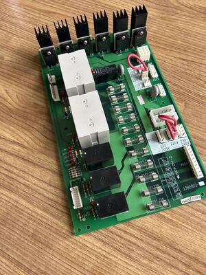 J390912 NORITSU Qss 3001 3011 3301 MINILAB DIGITAL Spare Parts RELAY PCB المزود