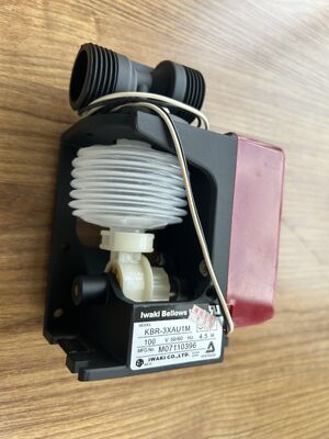 IWAKI BELLOW REPLENISHER PUMP KBR 3XAU1M لـ FUJI Frontier NORITSU Minilab المزود