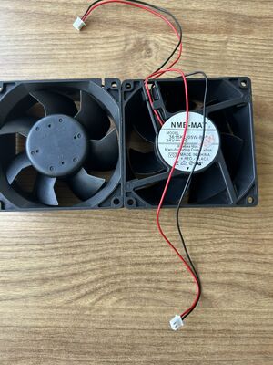 3615KL‐05W‐B59 NMB مروحة تبريد ثلاثية الأسلاك 92×92×38mm DC24V 0.24A قطع غيار بديلة لجهاز معالج المختبر الصورية Konica Digital Minilab المزود
