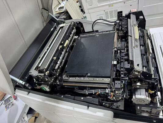 نوريتسو QSS‐3202 المصنع الرقمي المصغّر بالكامل، آلة طباعة صور بالليزر لأعمال مختبرات الصور المزود