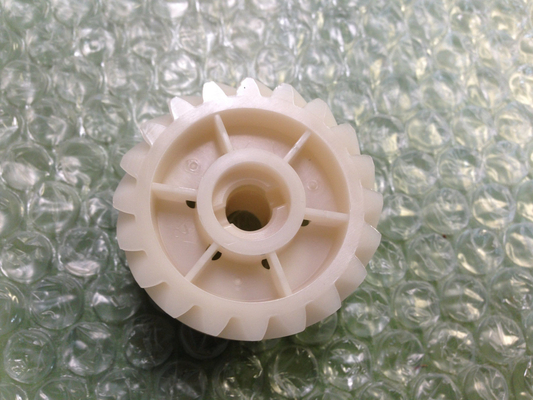 327N2152001 أجزاء فوجي مينيلاب الجديدة OEM Helical Gear المزود