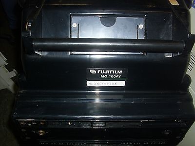 فوجي فرونتير 570 مجلة ورقية ، مينيلاب ، مختبر صغير المزود