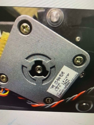 تم استخدام محرك Fuji Frontier 330340 minilab 103-546-5245 المزود